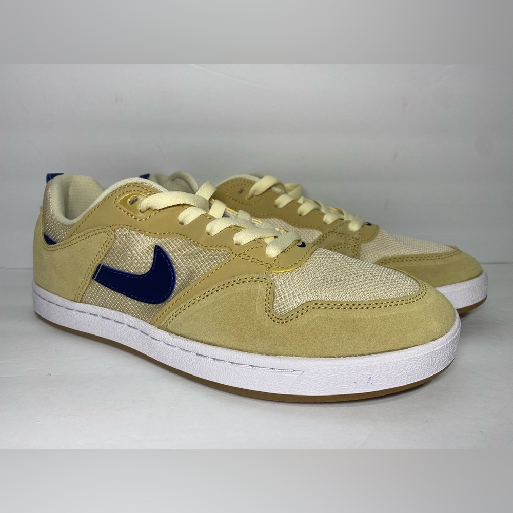 New- Nike SB Alleyoop, Club Gold Midnight Navy- Sneakers, Men’s Size 8
